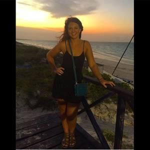 Meet your Posher, Ceara